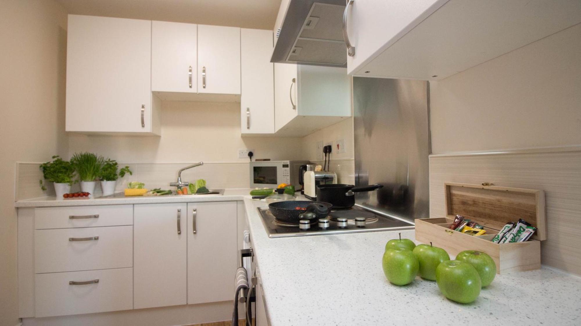 Castle Point Apartments Southampton Premier Lodge 외부 사진