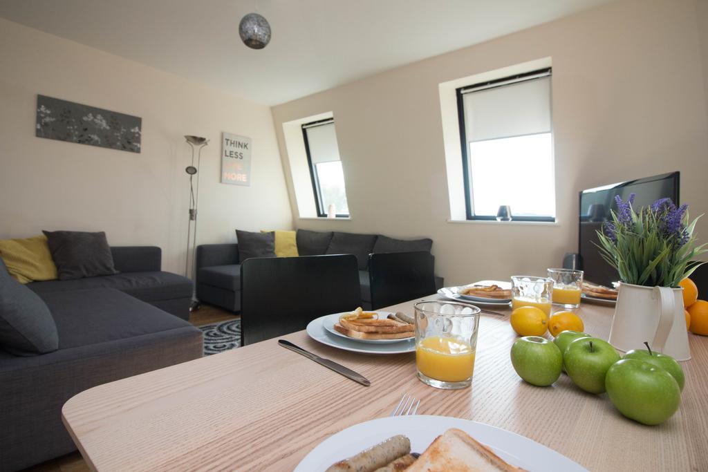 Castle Point Apartments Southampton Premier Lodge 외부 사진