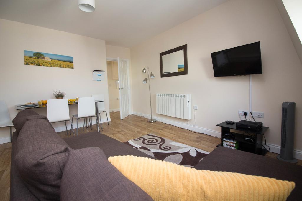 Castle Point Apartments Southampton Premier Lodge 외부 사진