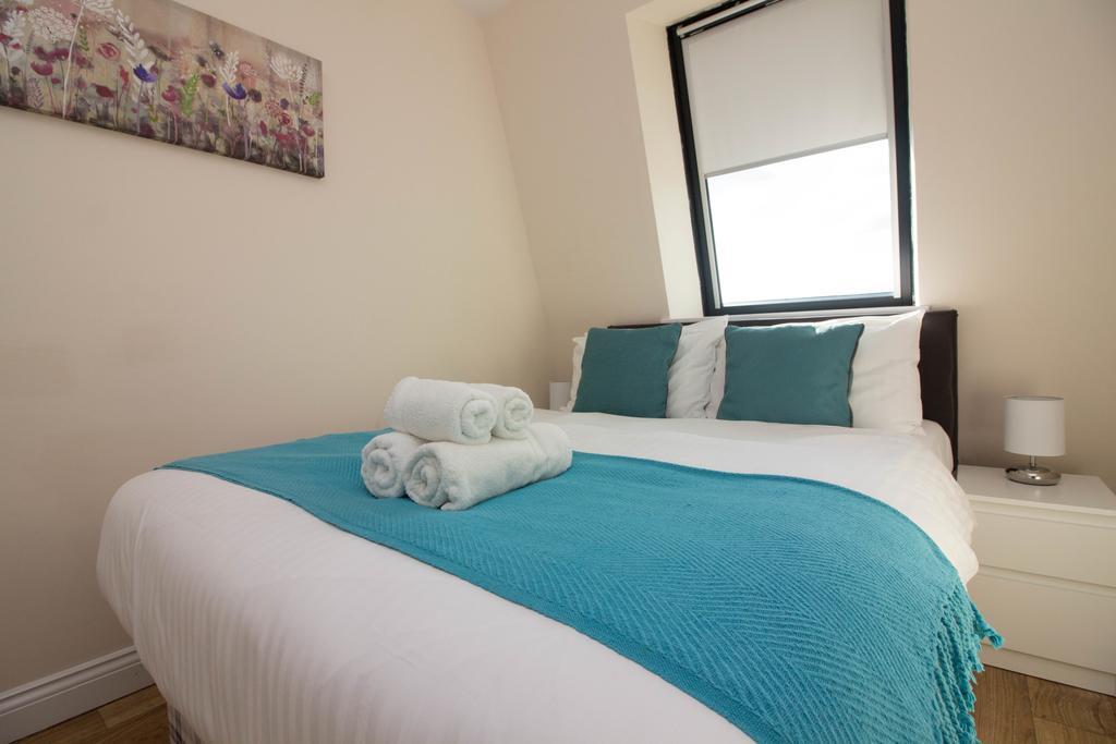 Castle Point Apartments Southampton Premier Lodge 외부 사진