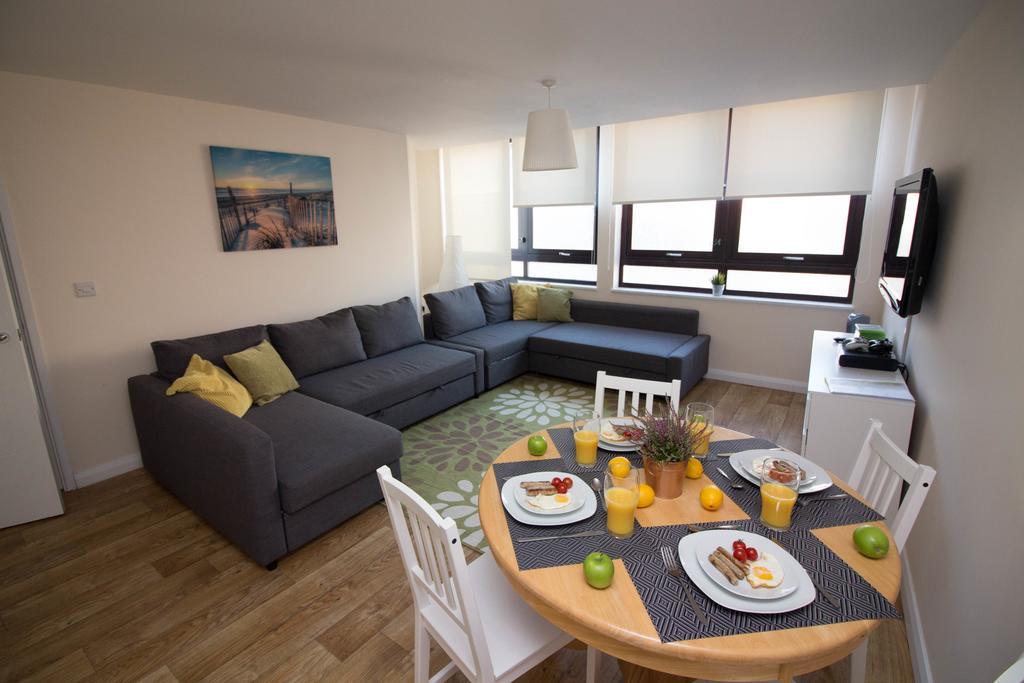 Castle Point Apartments Southampton Premier Lodge 외부 사진