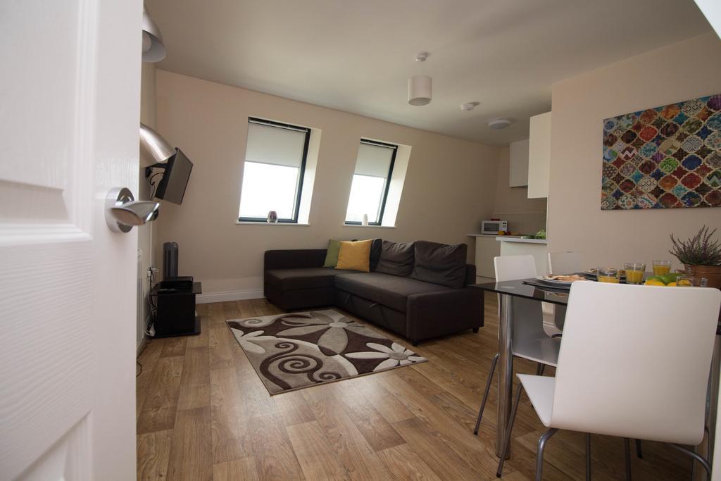 Castle Point Apartments Southampton Premier Lodge 외부 사진