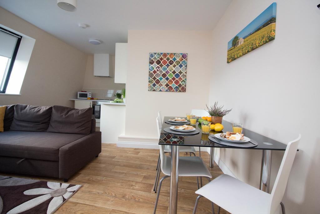 Castle Point Apartments Southampton Premier Lodge 외부 사진