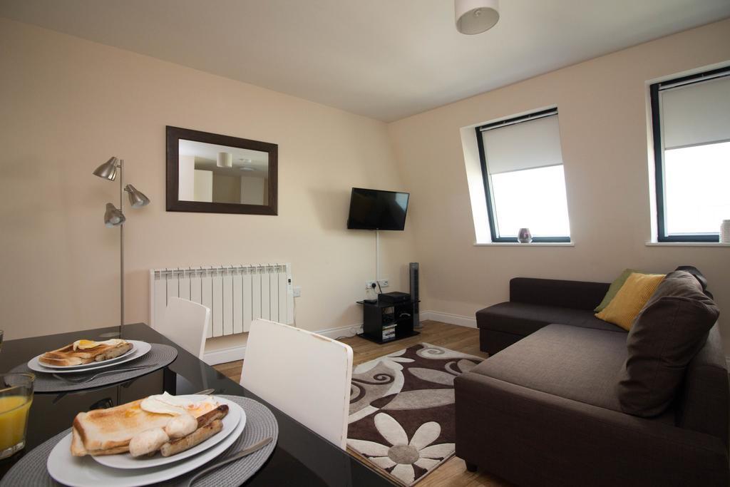 Castle Point Apartments Southampton Premier Lodge 외부 사진