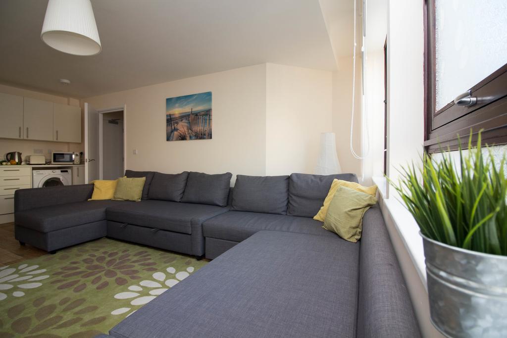 Castle Point Apartments Southampton Premier Lodge 외부 사진