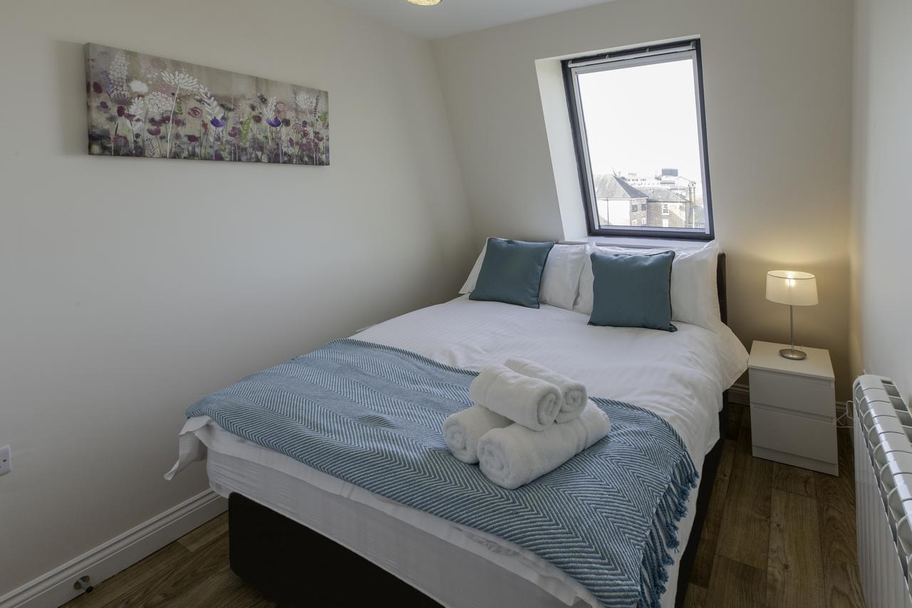 Castle Point Apartments Southampton Premier Lodge 외부 사진